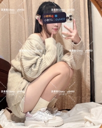 #中部 ---- 溫語/158/44kg/C奶/20歲