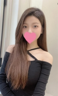【台南】小芸/164/45kg/24歲/C奶 柔情似水精緻的五官   皮膚...
