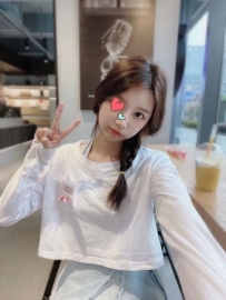 【台中】玫瑰/154/4.kg/B奶/19歲清純女大學生 聲音甜美  活潑...